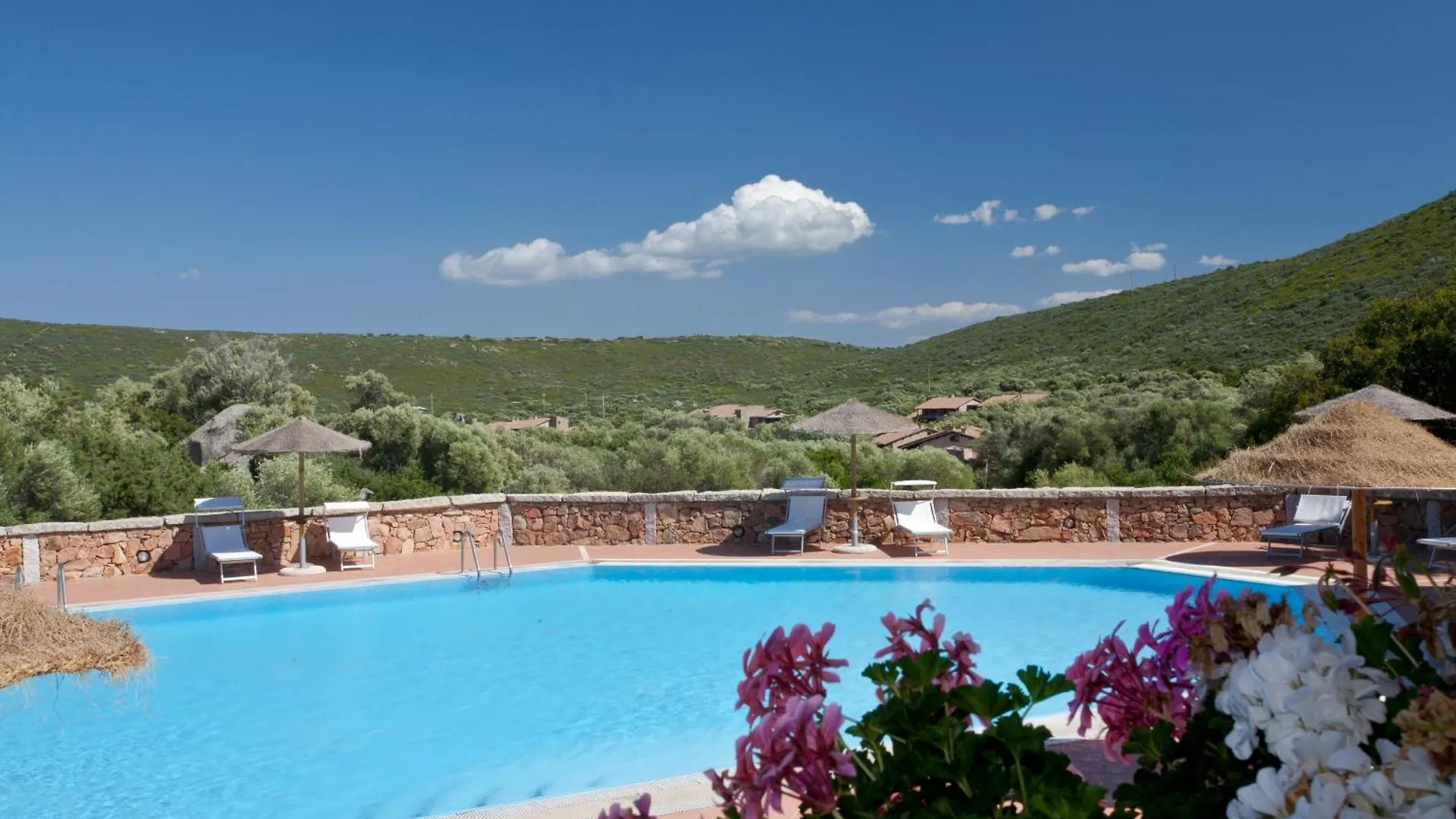 Apartment Chic Villa Antonina One Bedroom No2174 Marinella  Italy